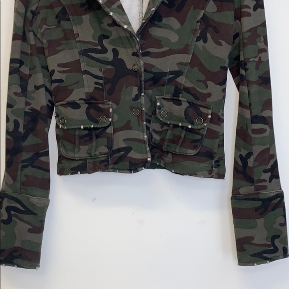 WET SEAL Distressed Camo Print Snap Button Crop Blazer Jacket VINTAGE Y2K S - Picture 3 of 8